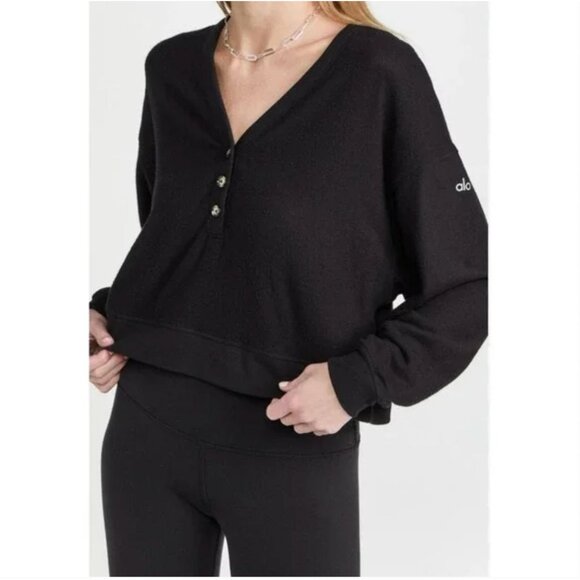 Alo Yoga Soho Cropped Henley XS Oversized Soft Lounge V Neck Minimalist Athleisu - Picture 1 of 8